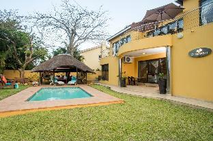 ezulwini guest house executive double room with pool view