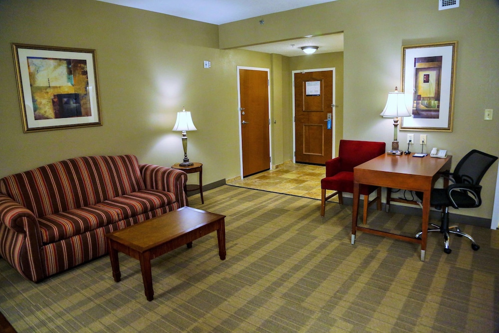 hampton inn and suites mccomb