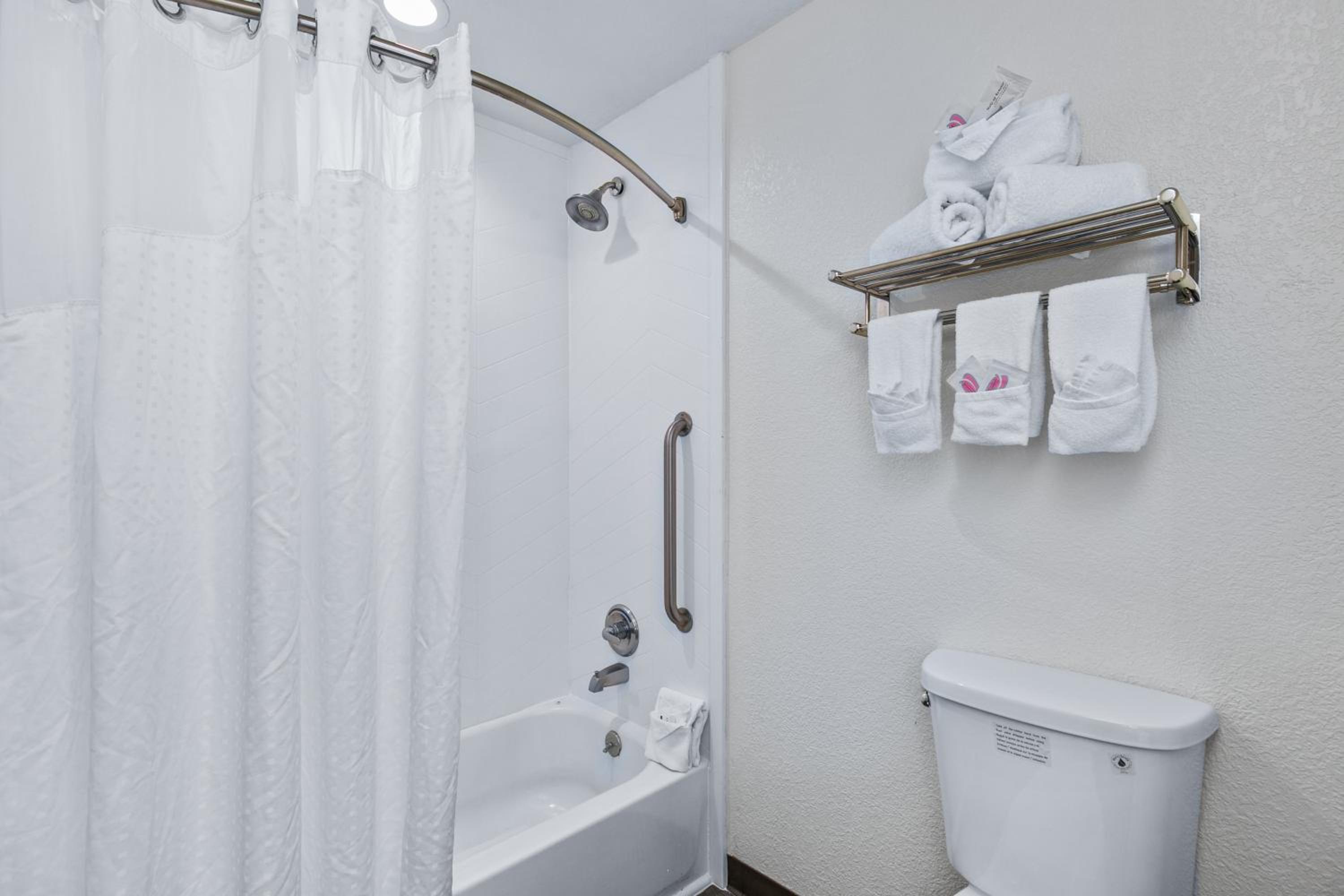 holiday inn express lucedale by ihg