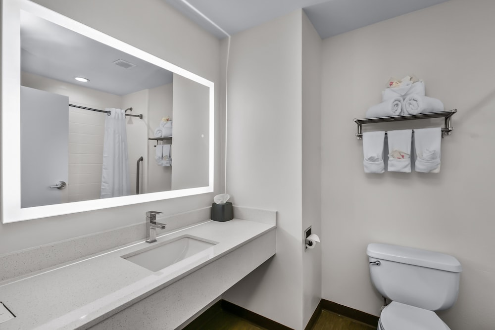 holiday inn express lucedale by ihg