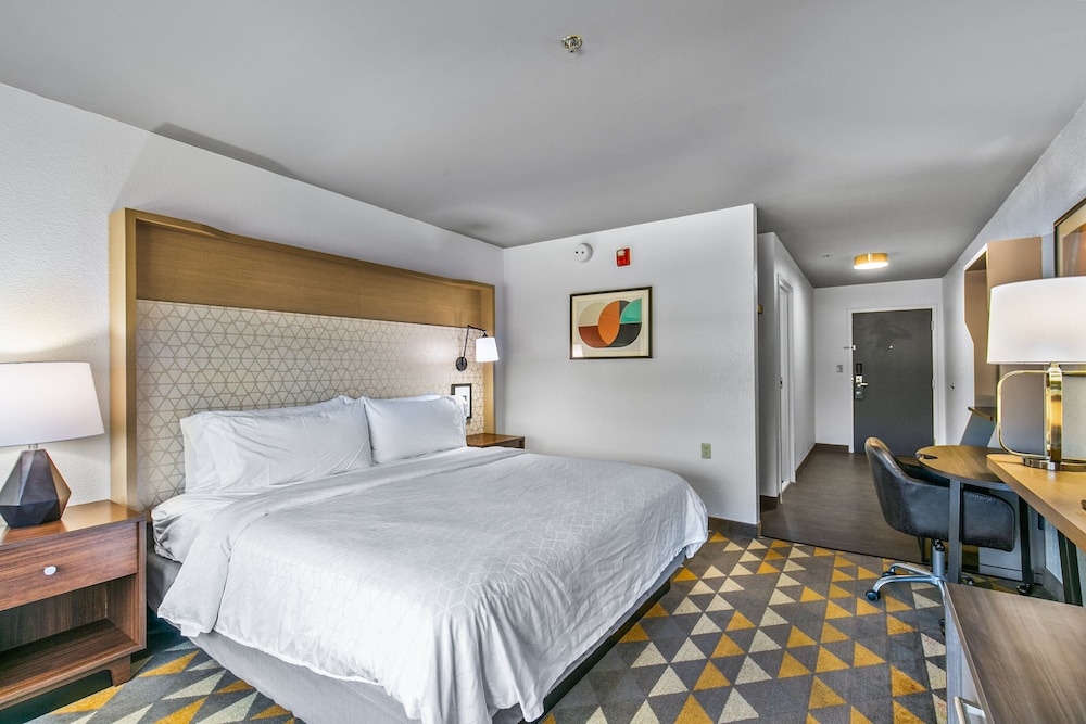 holiday inn express lucedale by ihg