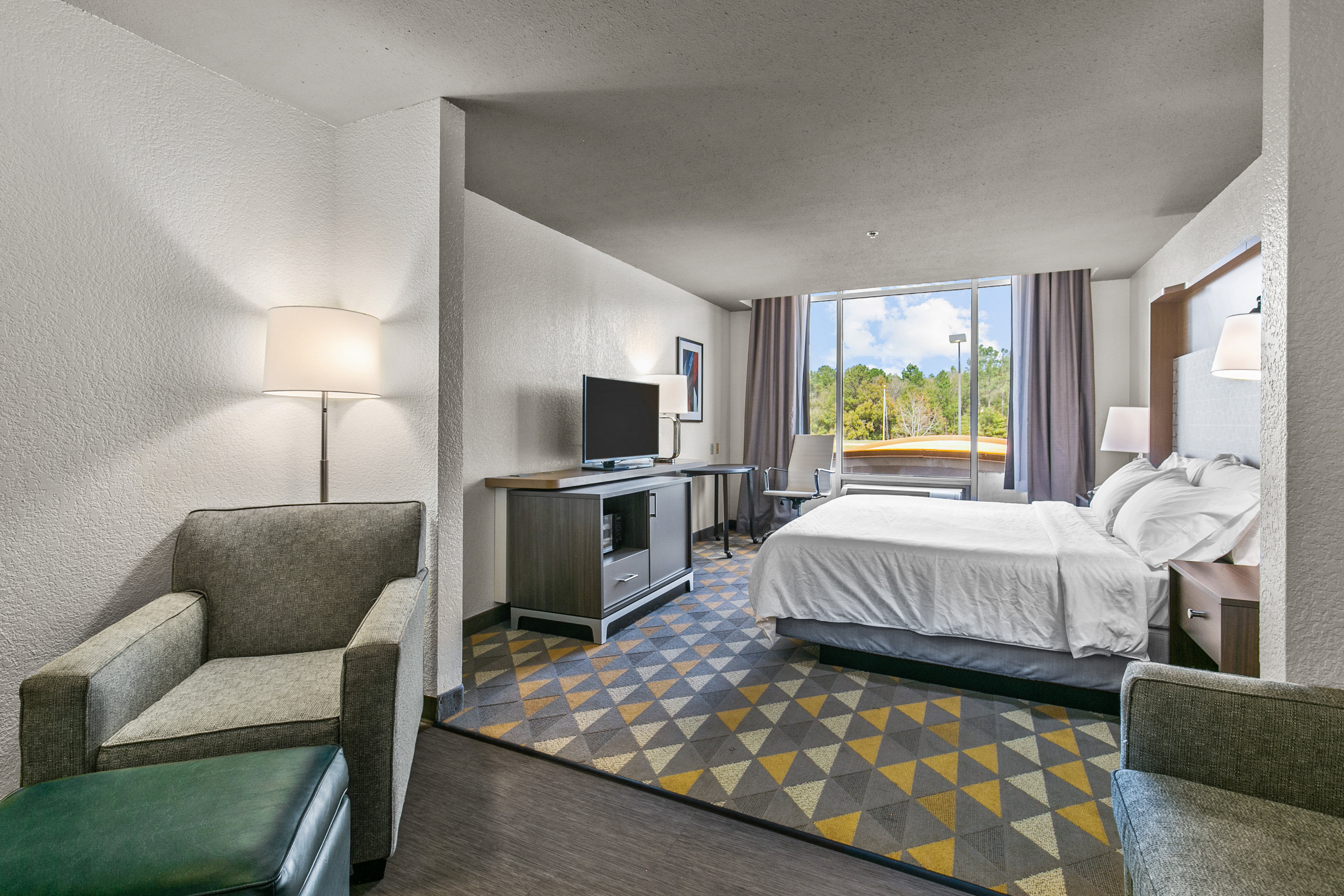 holiday inn express lucedale by ihg