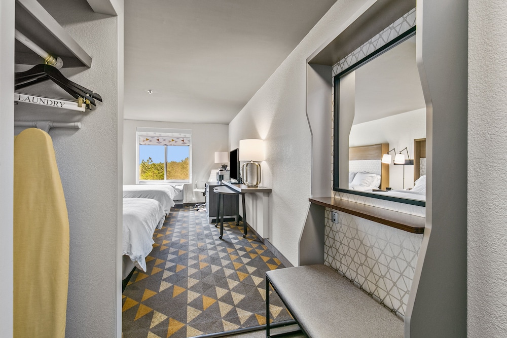 holiday inn express lucedale by ihg