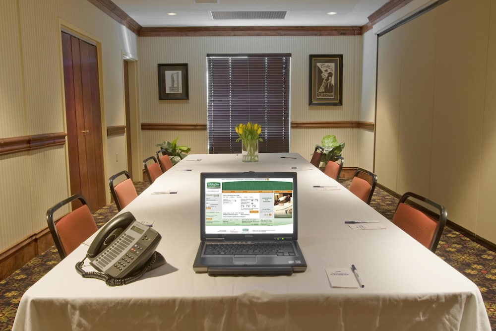 holiday inn express lucedale by ihg