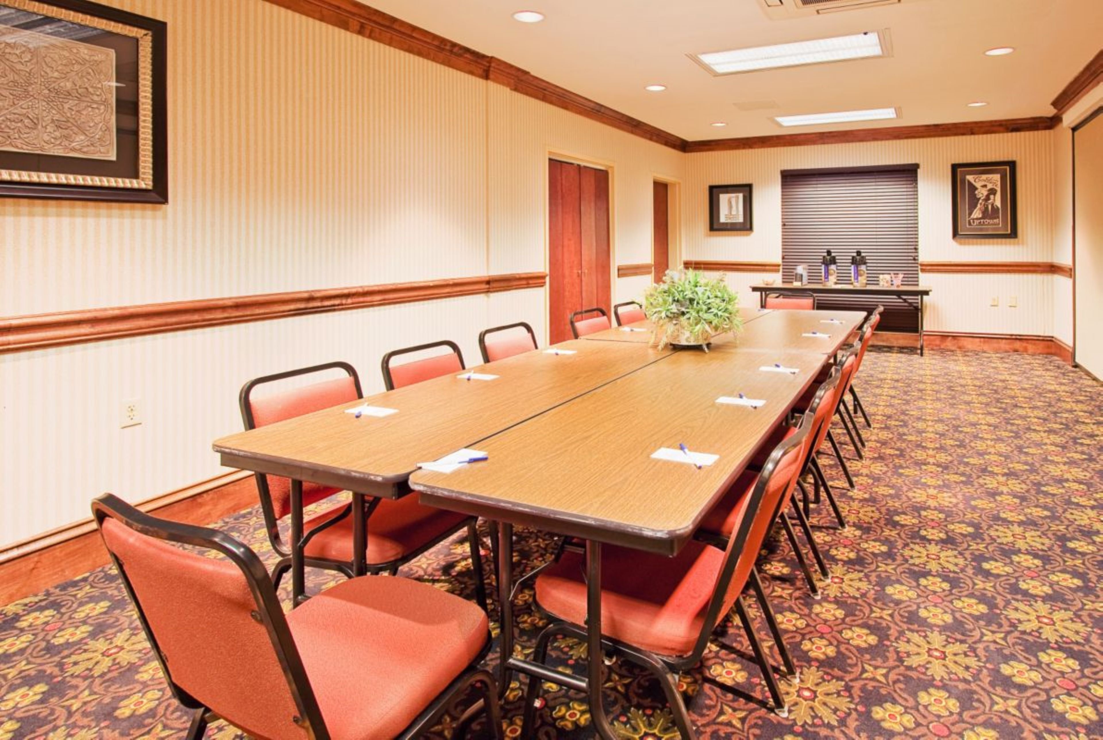 holiday inn express lucedale by ihg