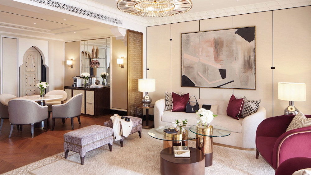 jumeirah mina a salam