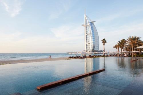 jumeirah mina a salam