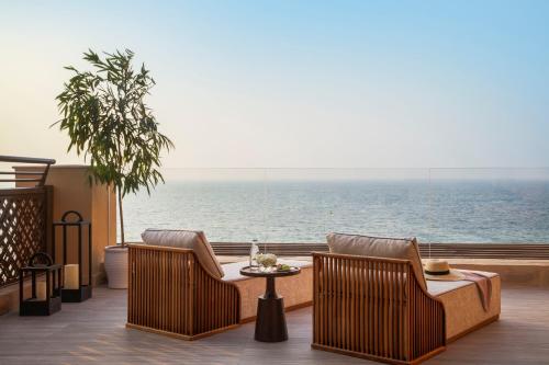 jumeirah mina a salam