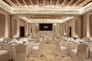 jumeirah mina a salam