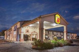 super 8 by wyndham sallisaw