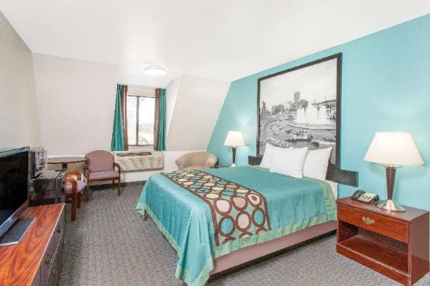 super 8 by wyndham sallisaw