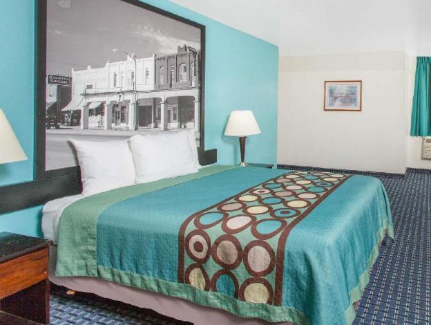 super 8 by wyndham sallisaw