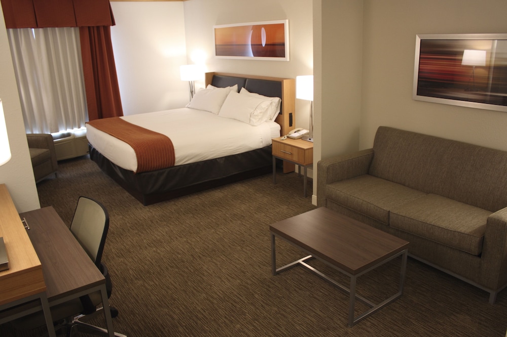 holiday inn express munising lakeview by ihg
