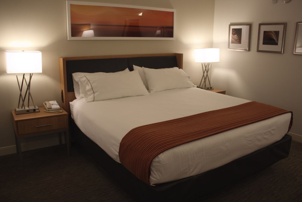 holiday inn express munising lakeview by ihg