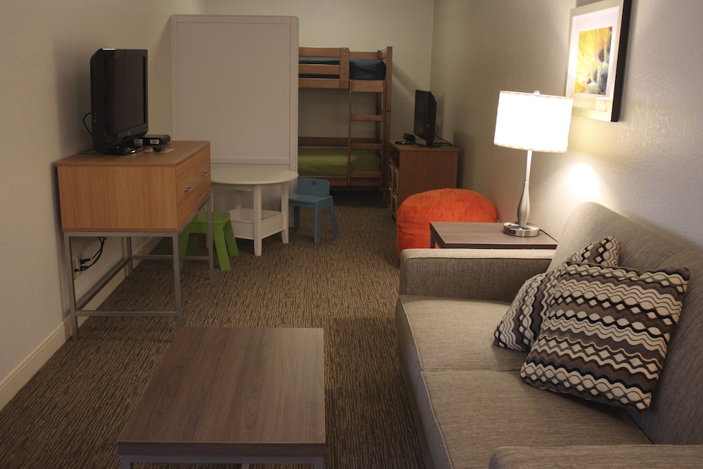 holiday inn express munising lakeview by ihg