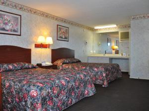 merrimac inn and suites