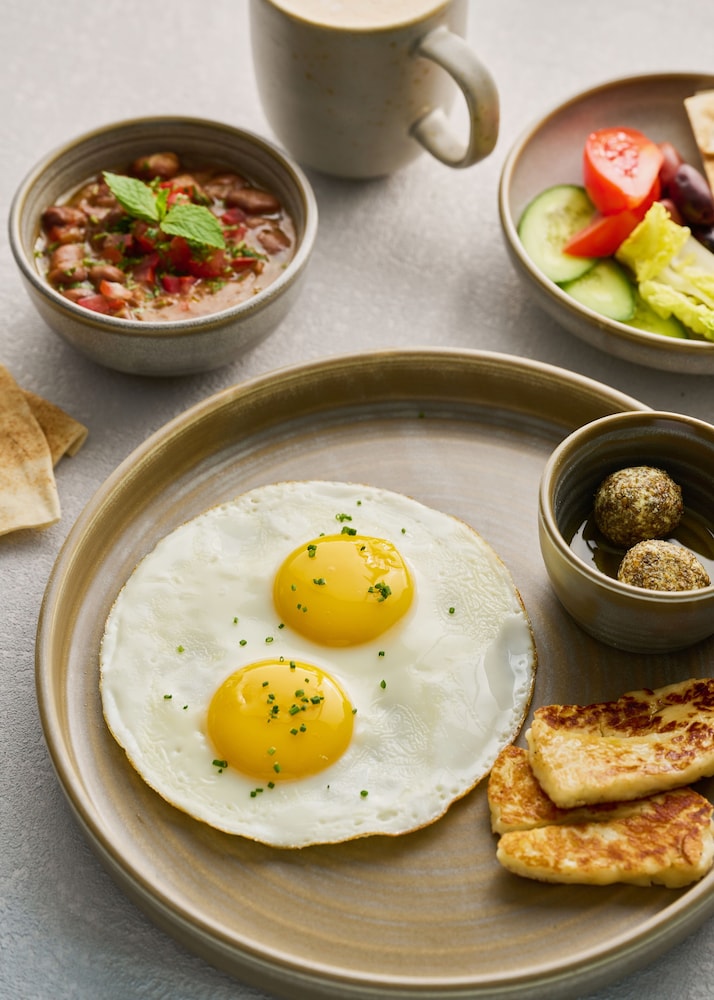 vida dubai marina and yacht club