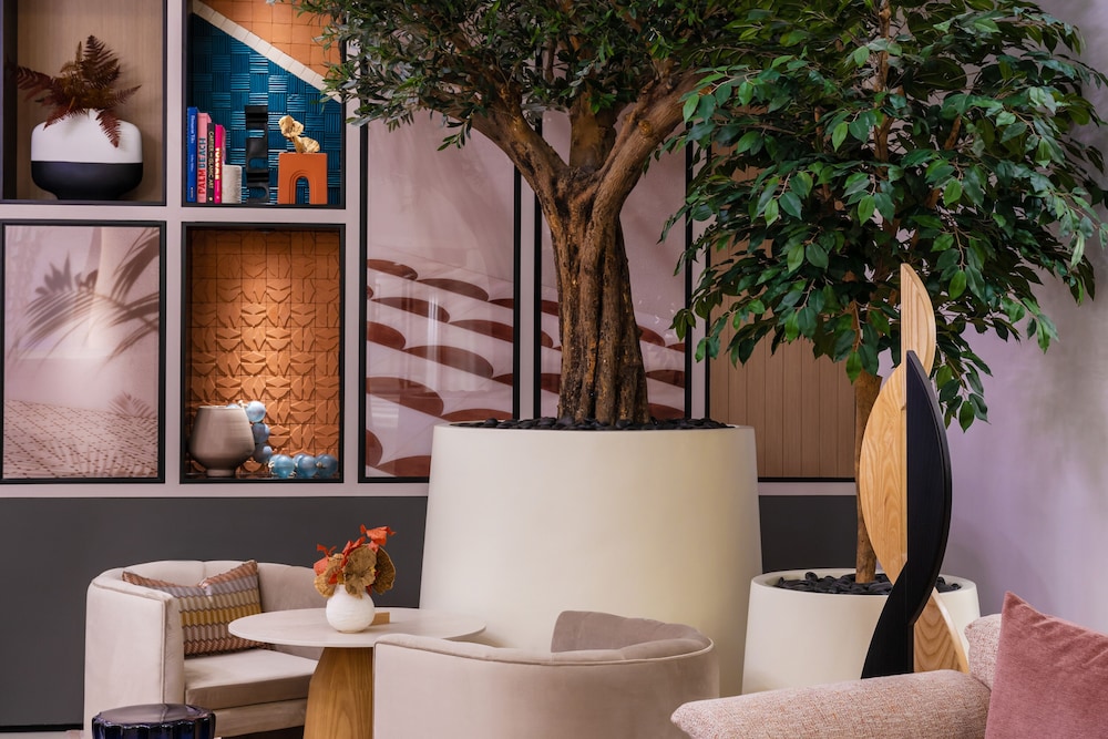 vida dubai marina and yacht club