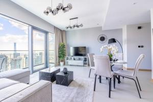 vida dubai marina and yacht club