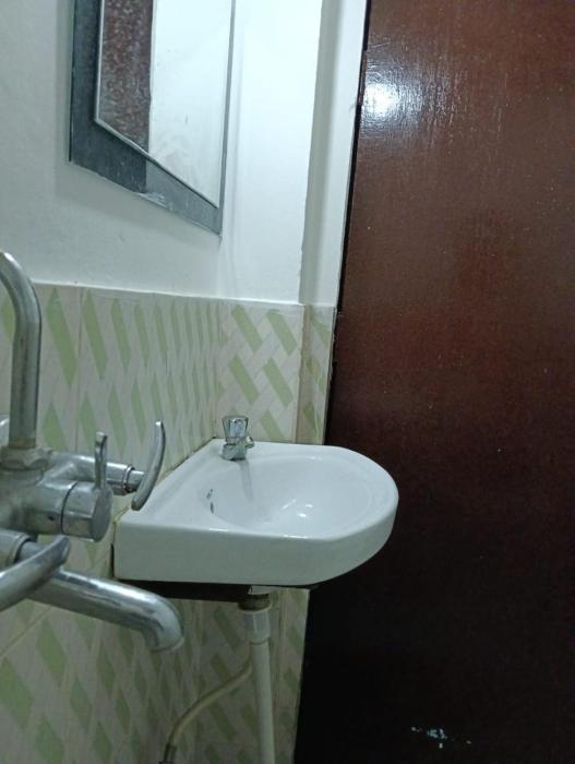 banaras rest house