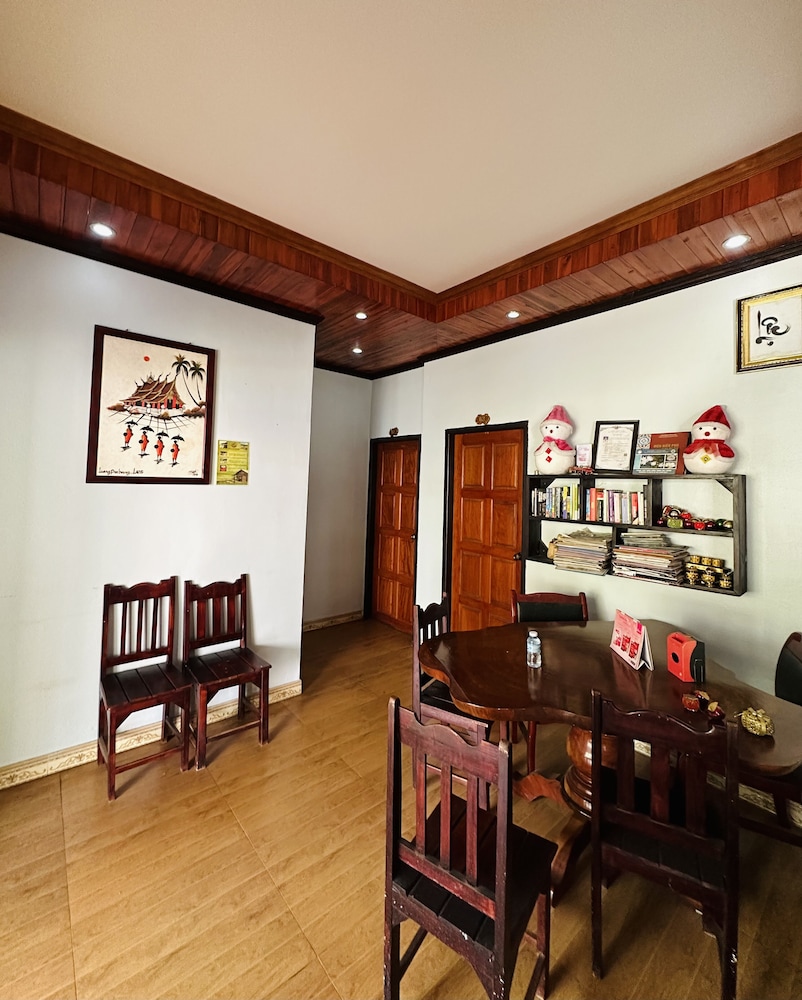 singharat boutique house