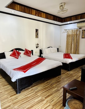 singharat boutique house