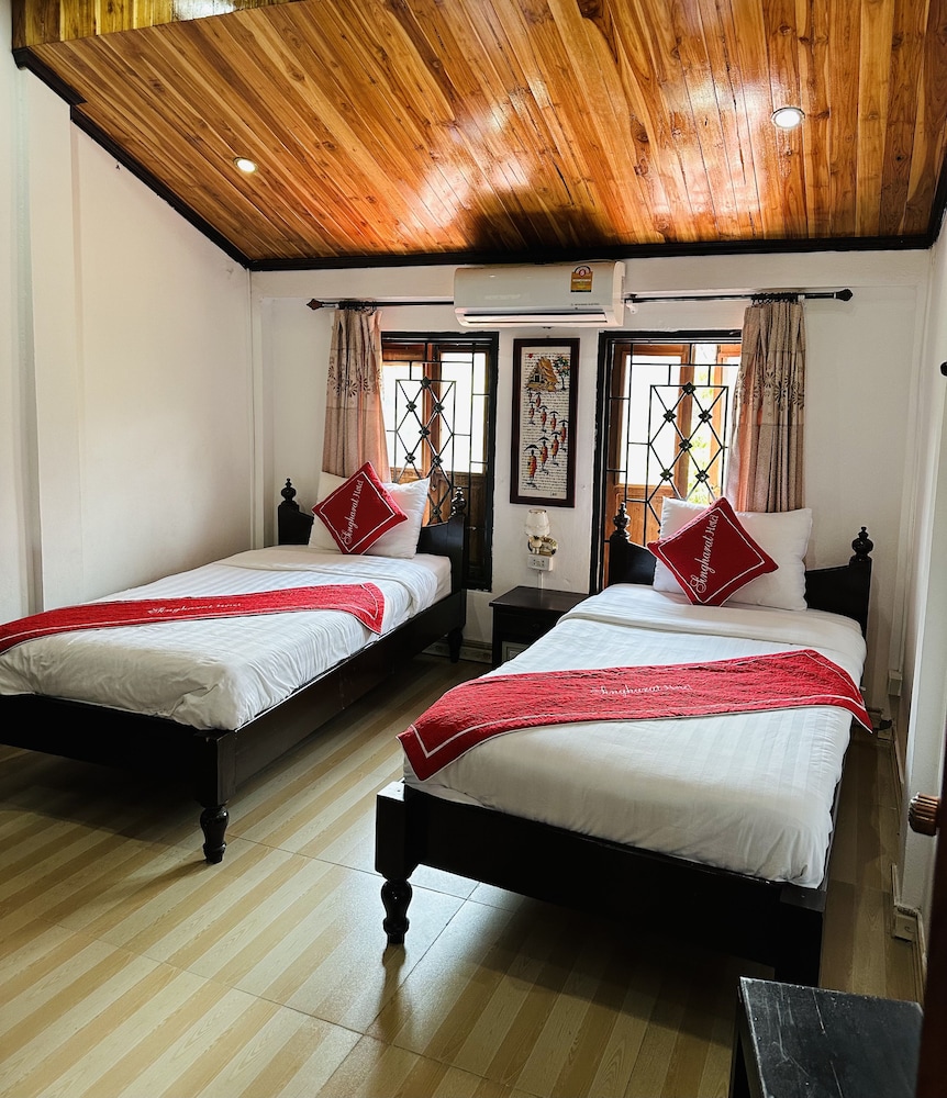 singharat boutique house