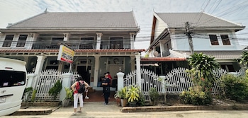 singharat boutique house
