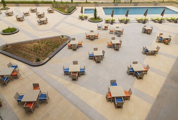 tulip inn majan hotel