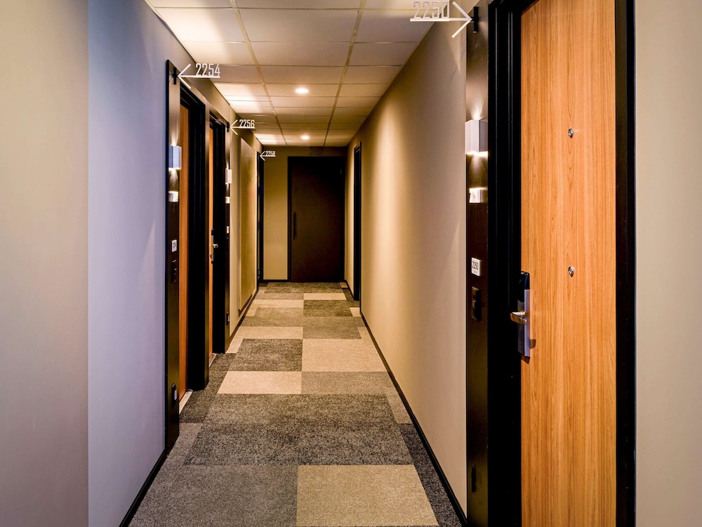 ibis plaza balneario camboriu