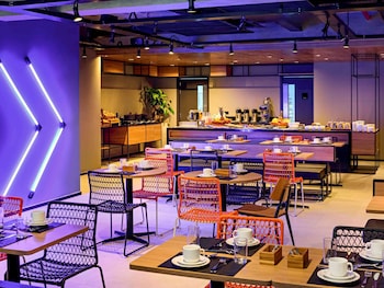 ibis plaza balneario camboriu