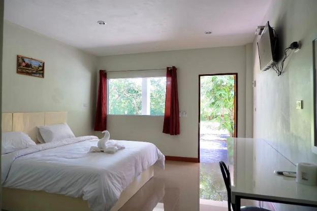 commonwealth hotel and resort