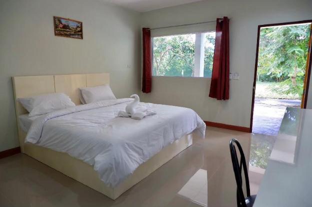 commonwealth hotel and resort