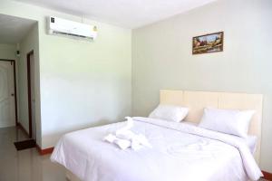 commonwealth hotel and resort
