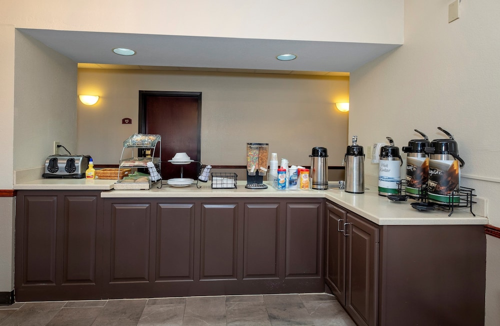 Red Roof Inn Hartselle,Cullman>>Alabama,2 star