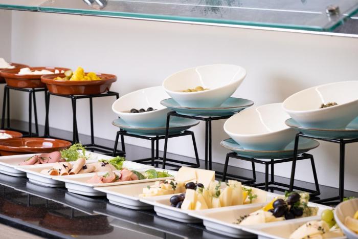 intercity hotel muscat