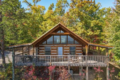 view private studio cabin hot tub relax honeymoon