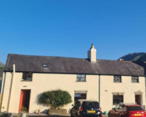 snowdonia mountain lodge