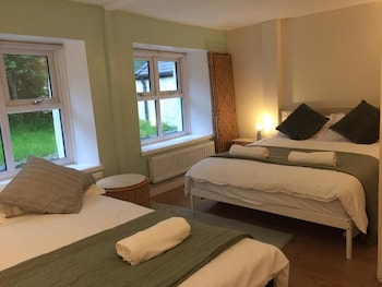 snowdonia mountain lodge