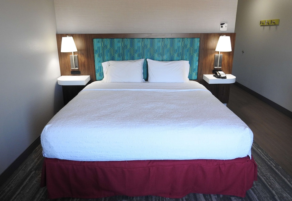 hampton inn and suites by hilton flowery branch lake lanier