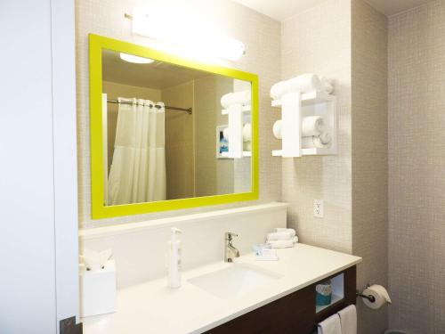 hampton inn and suites by hilton flowery branch lake lanier
