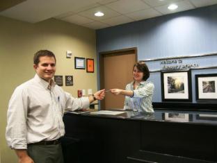 hampton inn and suites by hilton flowery branch lake lanier