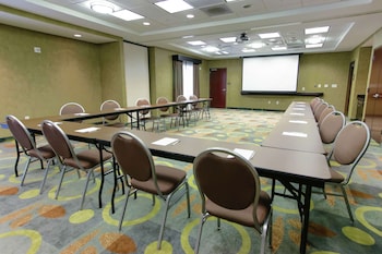 hampton inn and suites by hilton flowery branch lake lanier
