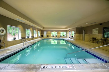 hampton inn and suites by hilton flowery branch lake lanier