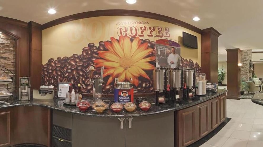 staybridge suites lafayette by ihg