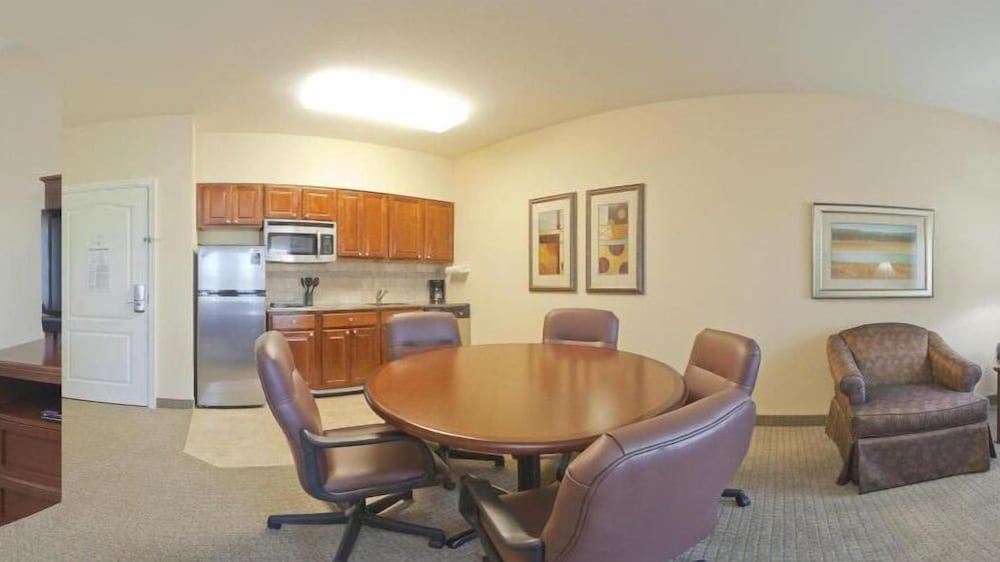 staybridge suites lafayette by ihg