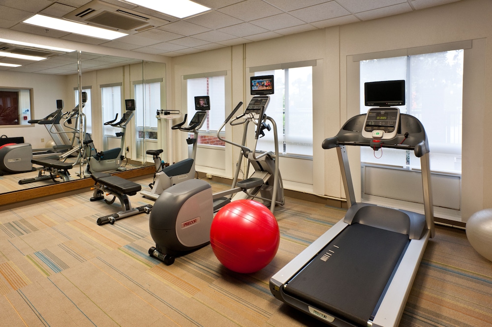 holiday inn express and suites scott lafayette wes