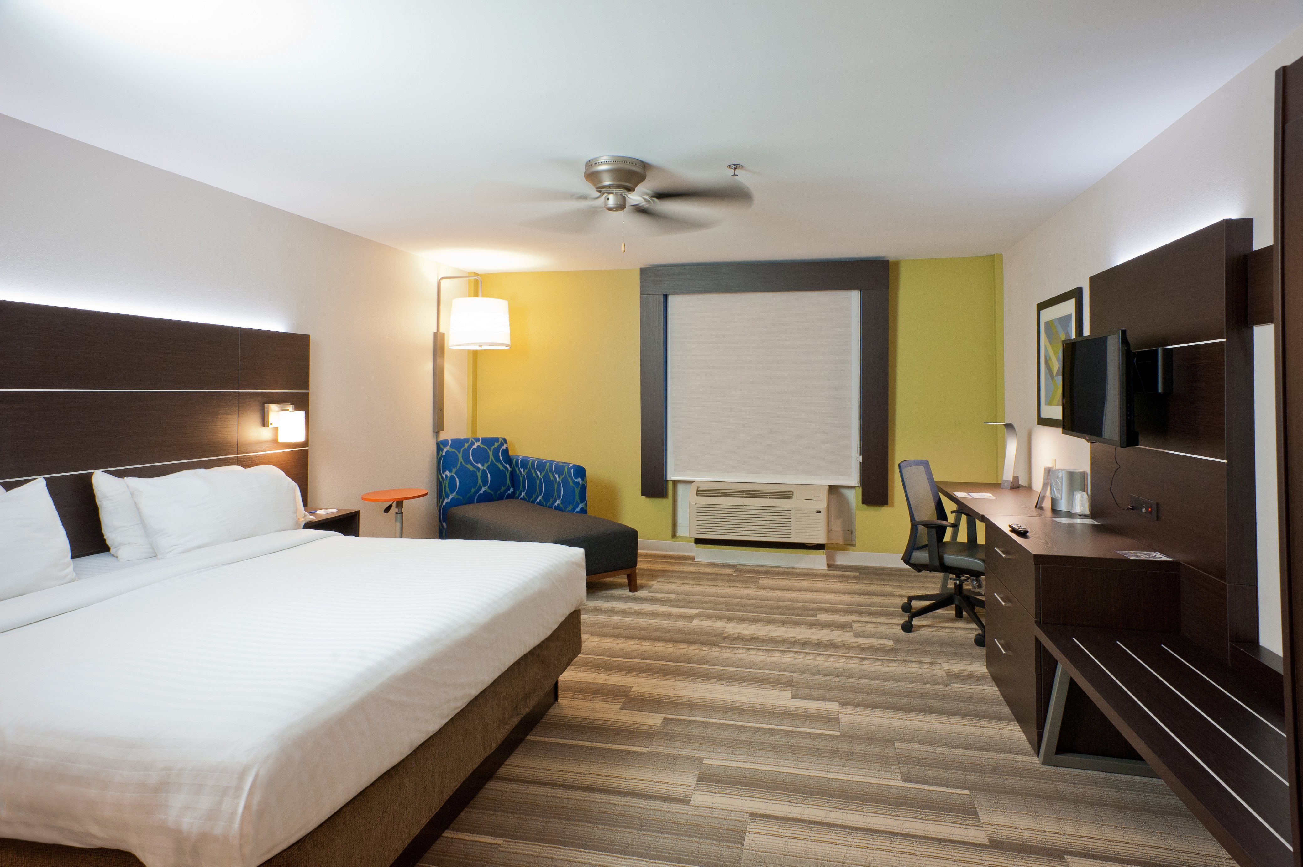 holiday inn express and suites scott lafayette wes