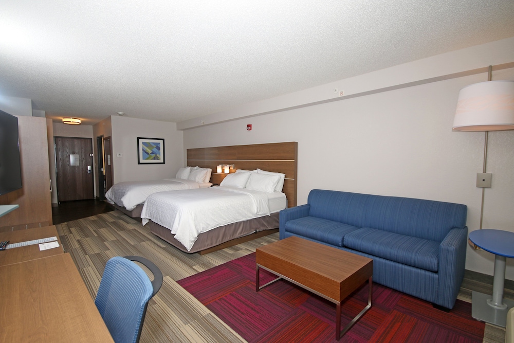 holiday inn express troutville by ihg