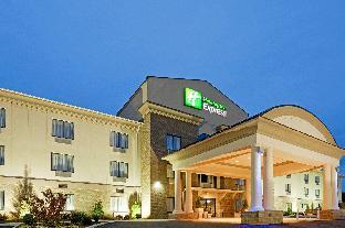holiday inn express troutville by ihg